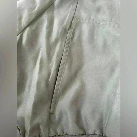 Sunice Classic Fit Golf Men Vest (K11) - Picture 9 of 9